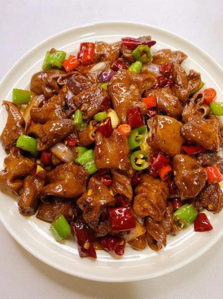 辣子鸡怎么做_正宗辣子鸡的家常做法