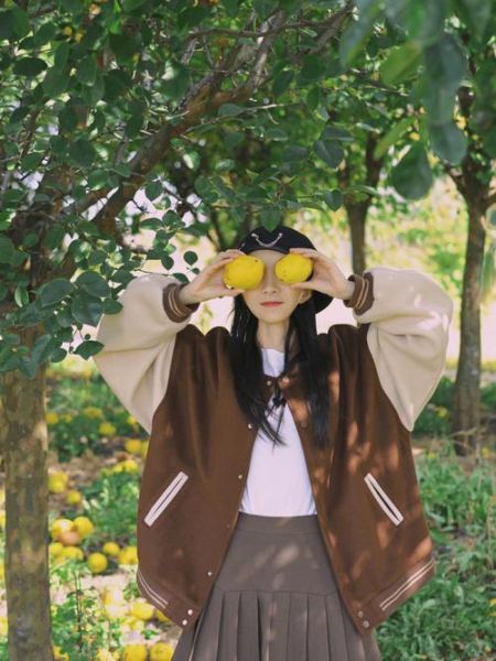 秋天去哪里旅游好_秋天旅游穿什么衣服