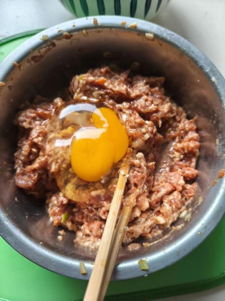 茴香猪肉饺子馅怎么做_茴香猪肉饺子馅怎么调好吃