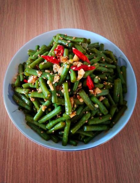 凉拌长豆角怎么做_焯水几分钟才脆绿
