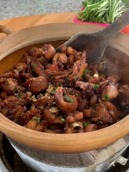 干煸兔肉的家常做法_干煸兔肉怎么做才嫩