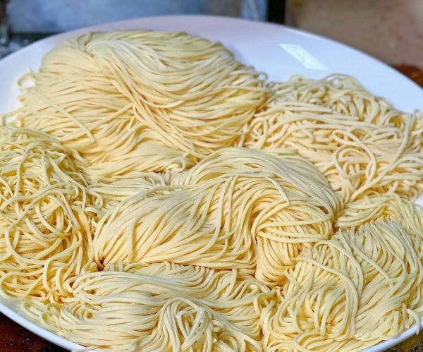 鸡蛋面怎么做才筋道_鸡蛋面用什么面粉最好