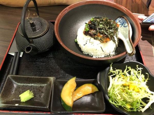 梦到找餐厅_梦见找不到饭店代表什么