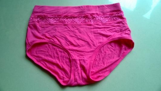 梦到买内裤是什么意思_梦见买新内裤预示什么