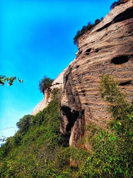 梦到石山是什么意思_石山梦境解析
