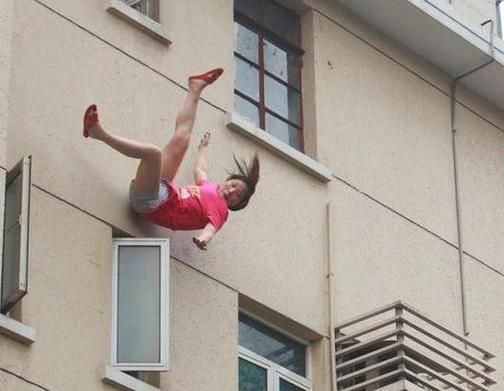梦到陌生人跳楼_有什么预兆