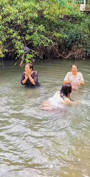 梦到在大河里游泳_大河游泳梦境解析