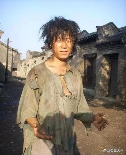 梦到乞丐是什么意思_梦见乞丐好不好