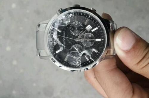 梦到还表是什么意思_梦见还手表预示什么