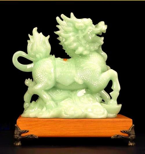 财运麒麟图片_摆放禁忌有哪些