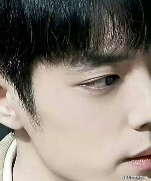 泪痣的男人财运好吗_泪痣位置与财富关系