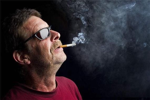 梦到烟是什么意思_梦见烟预示着什么