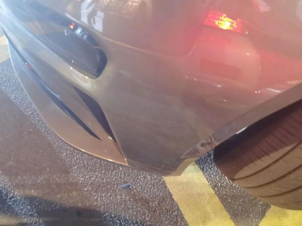 梦到别人被车撞了_是什么意思