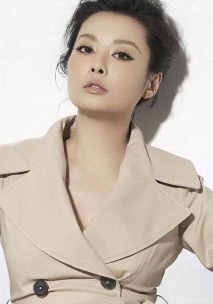 袁立运势如何_袁立2024事业财运预测